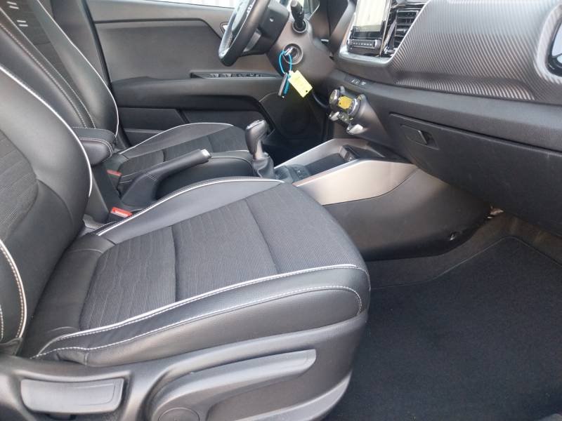 Kia Stonic - Photo 38