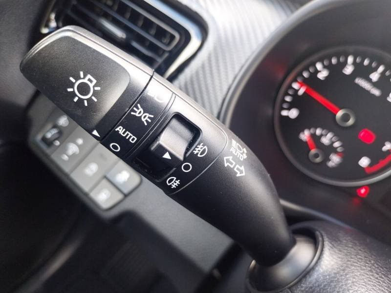 Kia Stonic - Photo 14