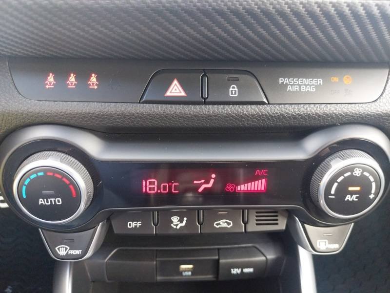 Kia Stonic - Photo 21