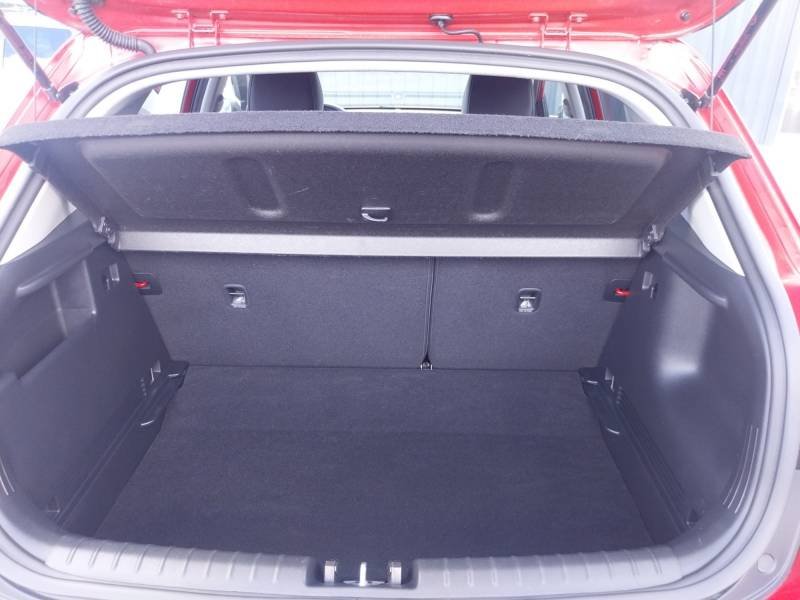 Kia Stonic - Photo 28