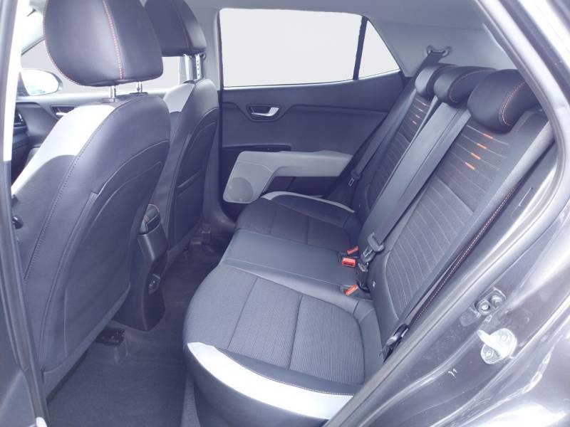 Kia Stonic - Photo 12