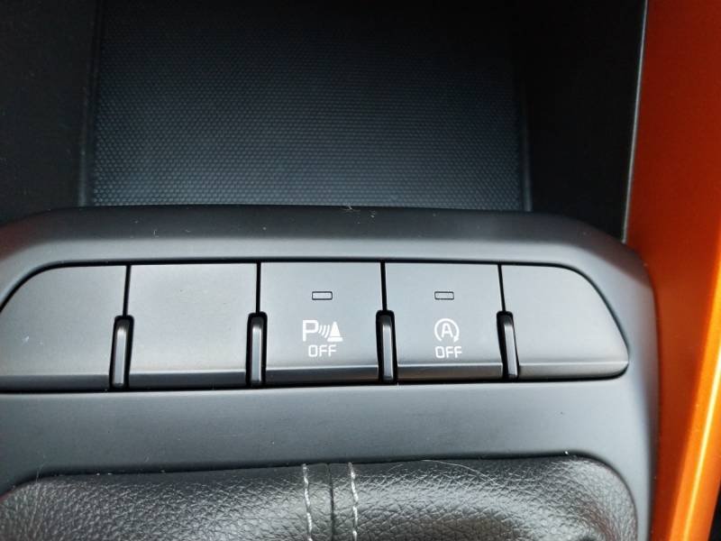 Kia Stonic - Photo 19