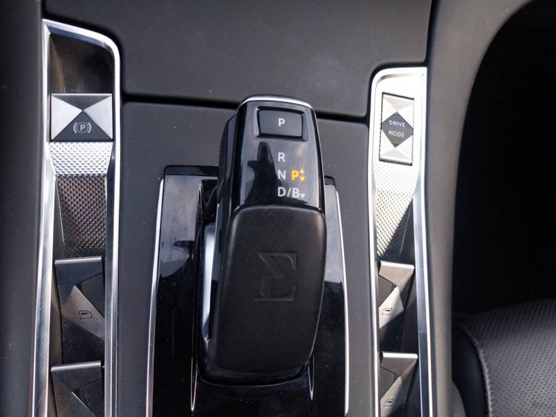 DS DS 7 Crossback - Photo 17