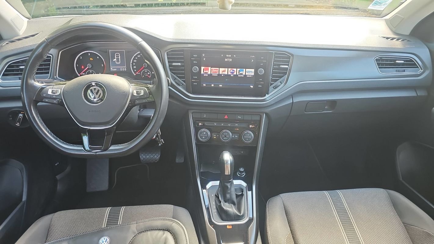 Volkswagen T-Roc - Photo 11