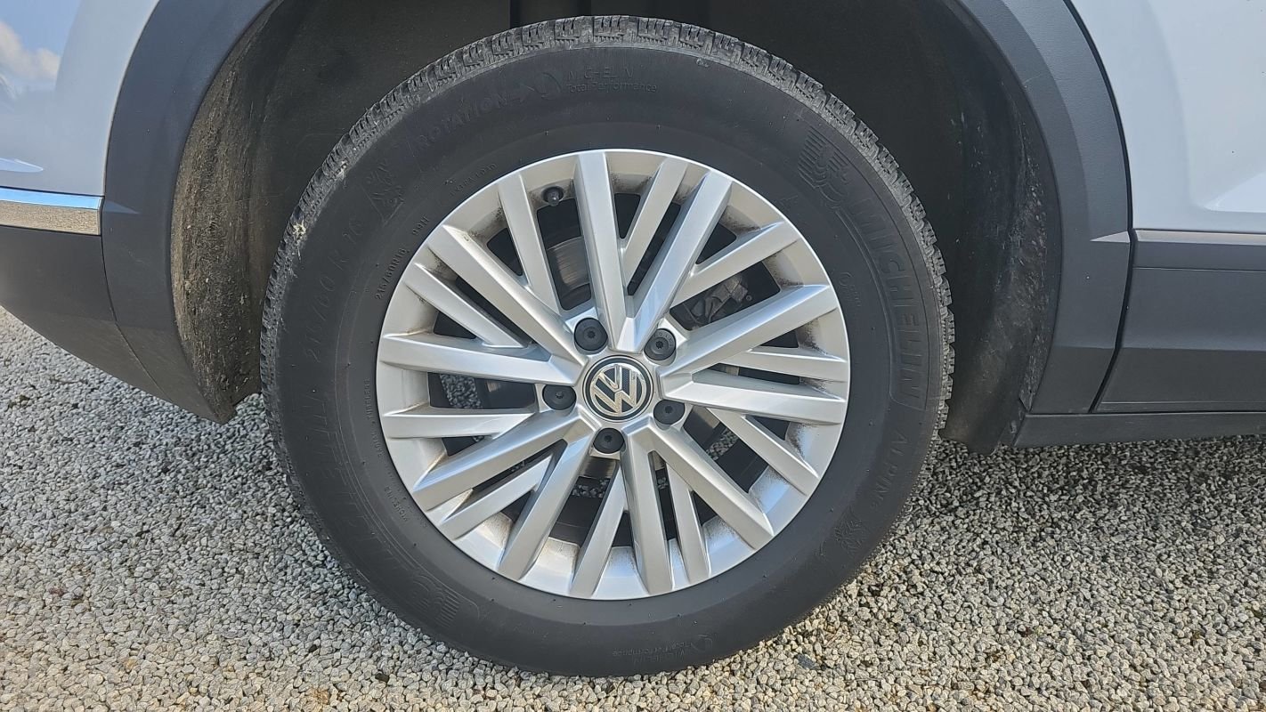 Volkswagen T-Roc - Photo 16