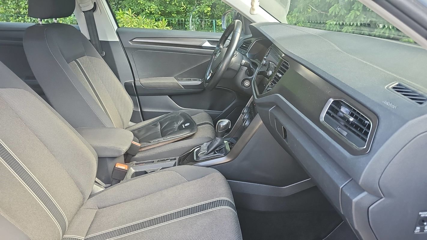 Volkswagen T-Roc - Photo 26
