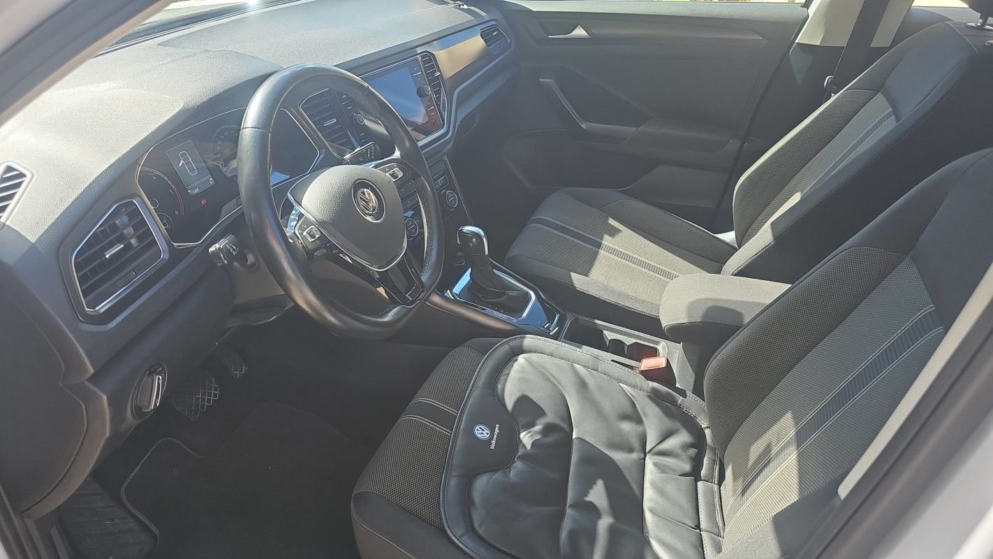 Volkswagen T-Roc - Photo 8