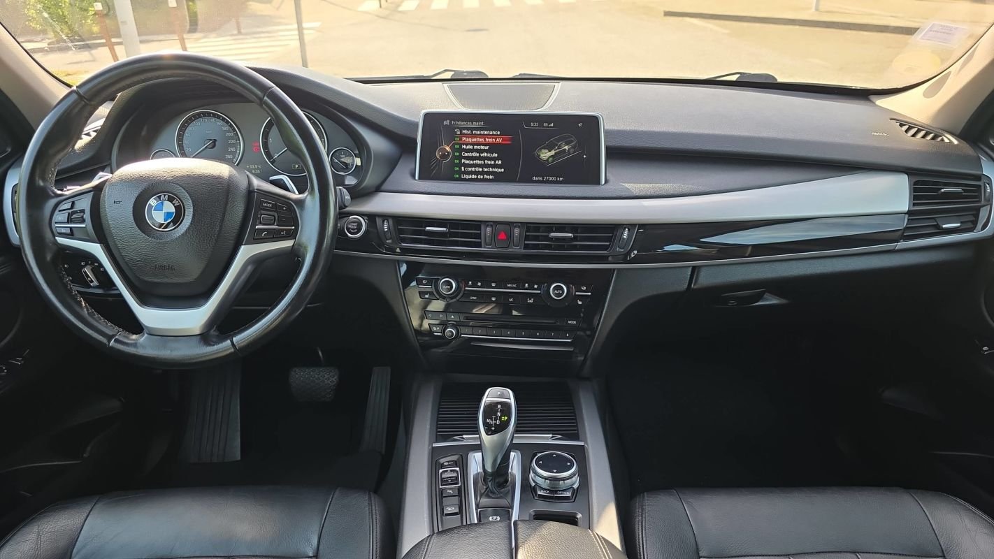 BMW X5 - Photo 11
