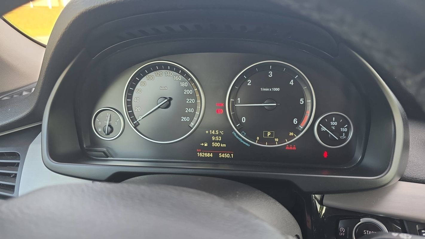 BMW X5 - Photo 12