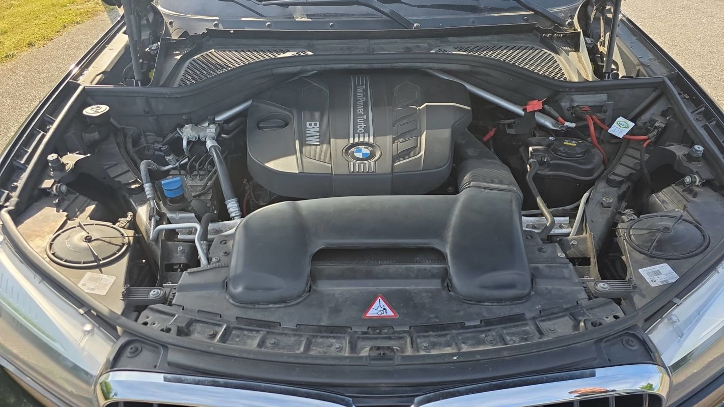 BMW X5 - Photo 15