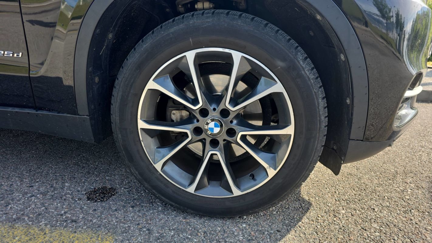 BMW X5 - Photo 17