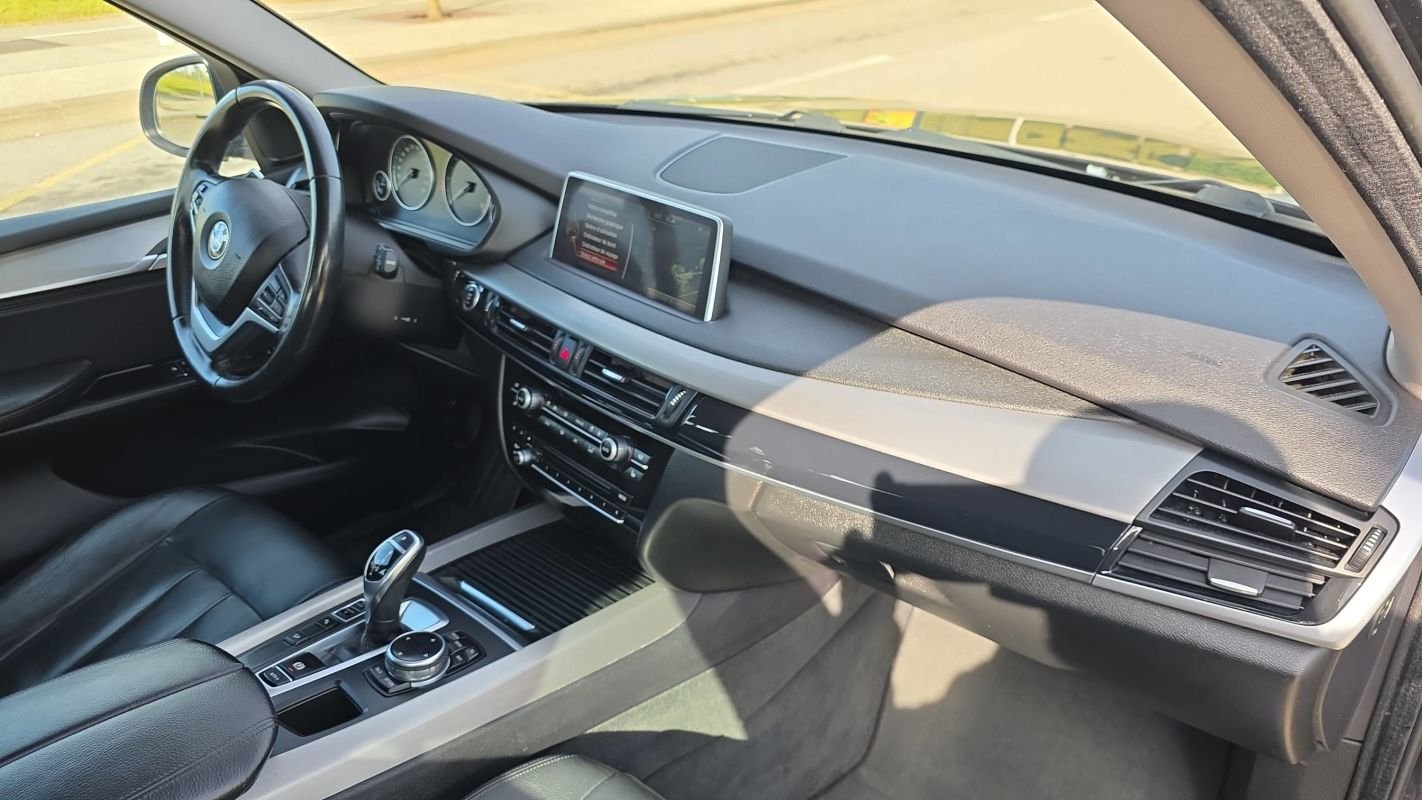 BMW X5 - Photo 10
