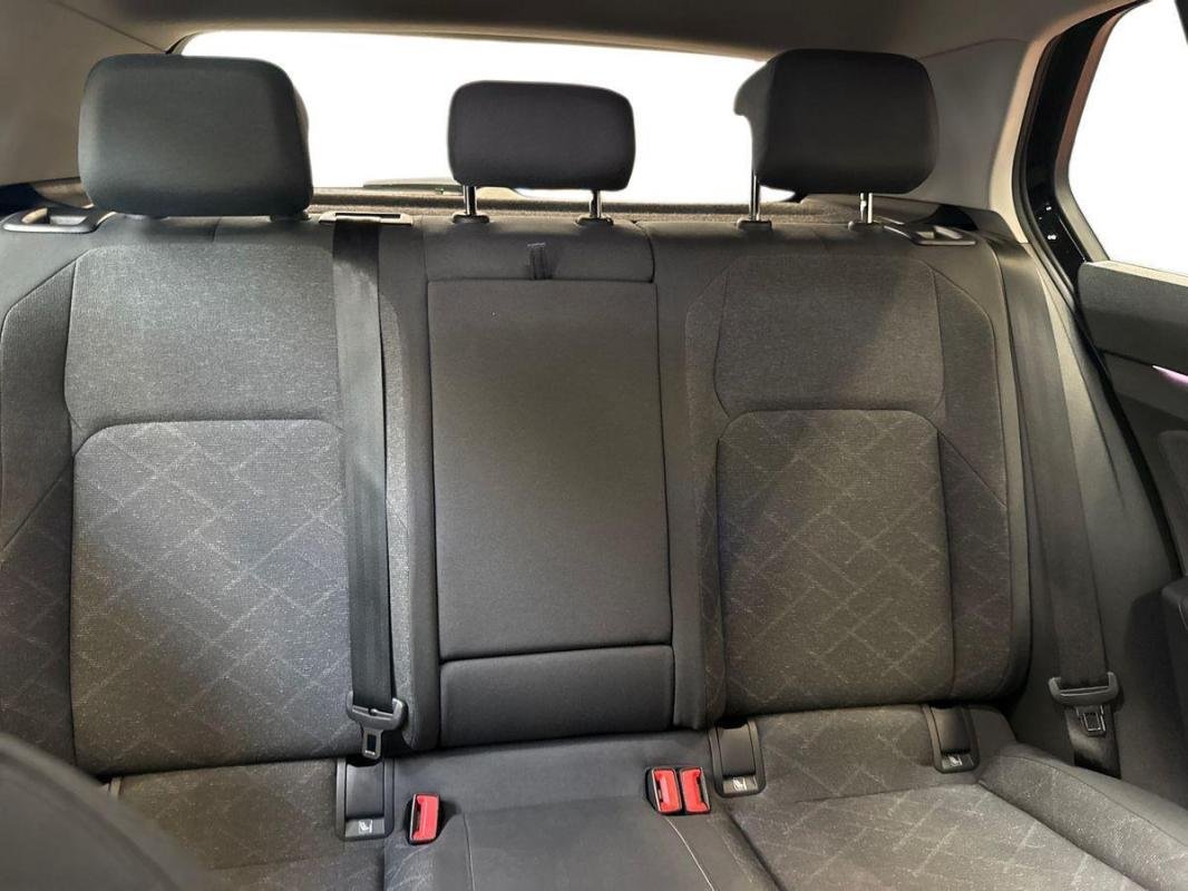 Volkswagen Golf - Photo 22