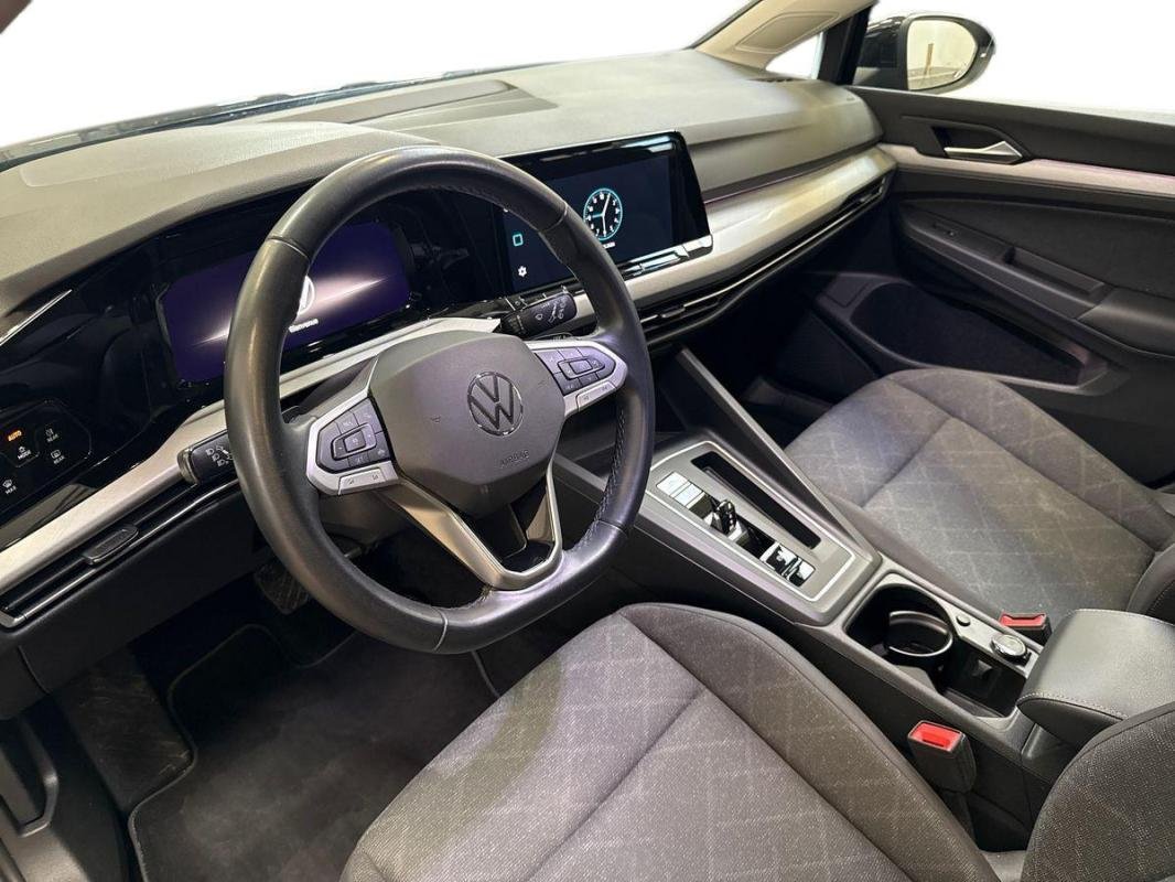Volkswagen Golf - Photo 9