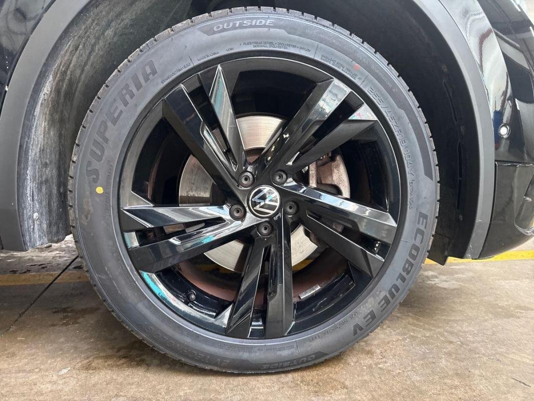 Volkswagen Tiguan - Photo 29