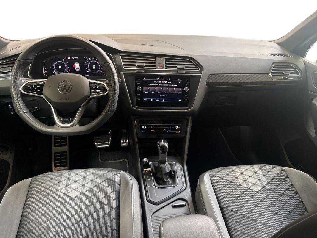 Volkswagen Tiguan - Photo 8