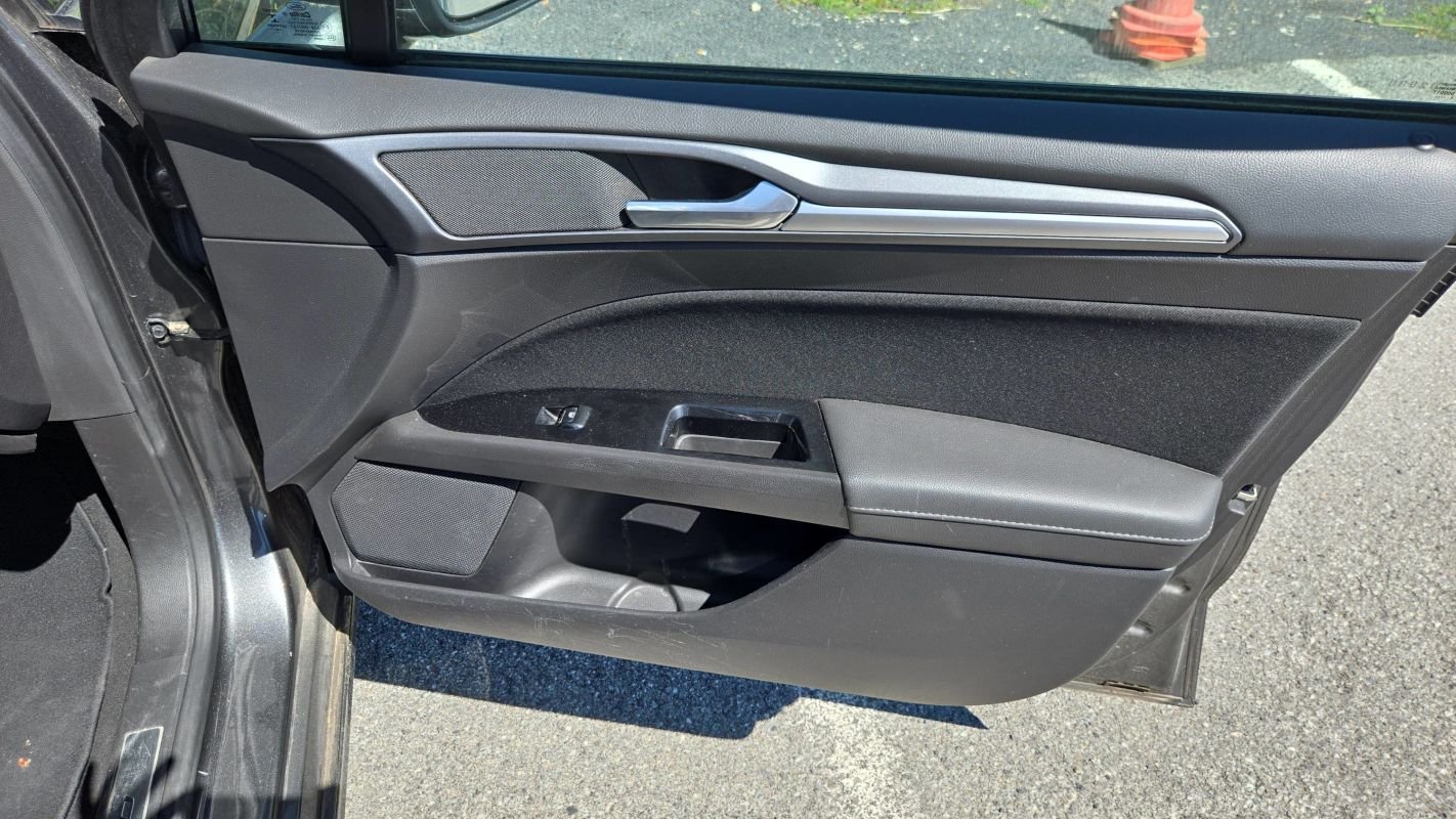 Ford Mondeo - Photo 22