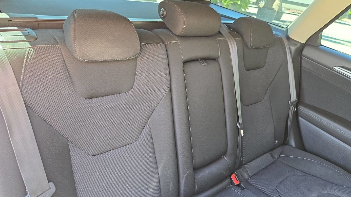 Ford Mondeo - Photo 28