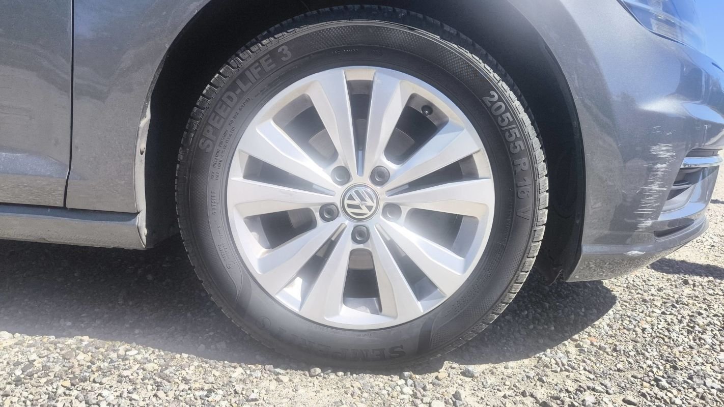 Volkswagen Golf - Photo 17
