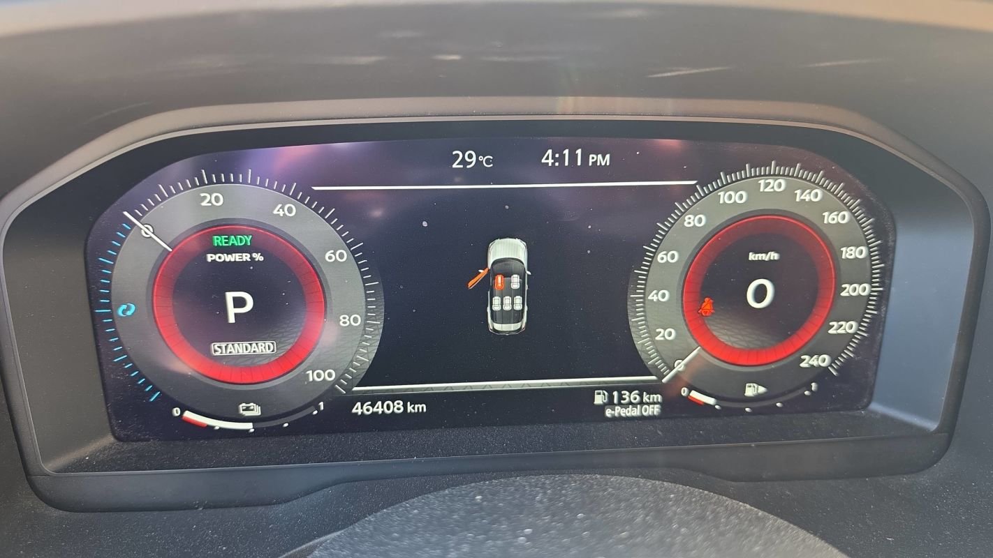 Nissan X-Trail - Photo 12