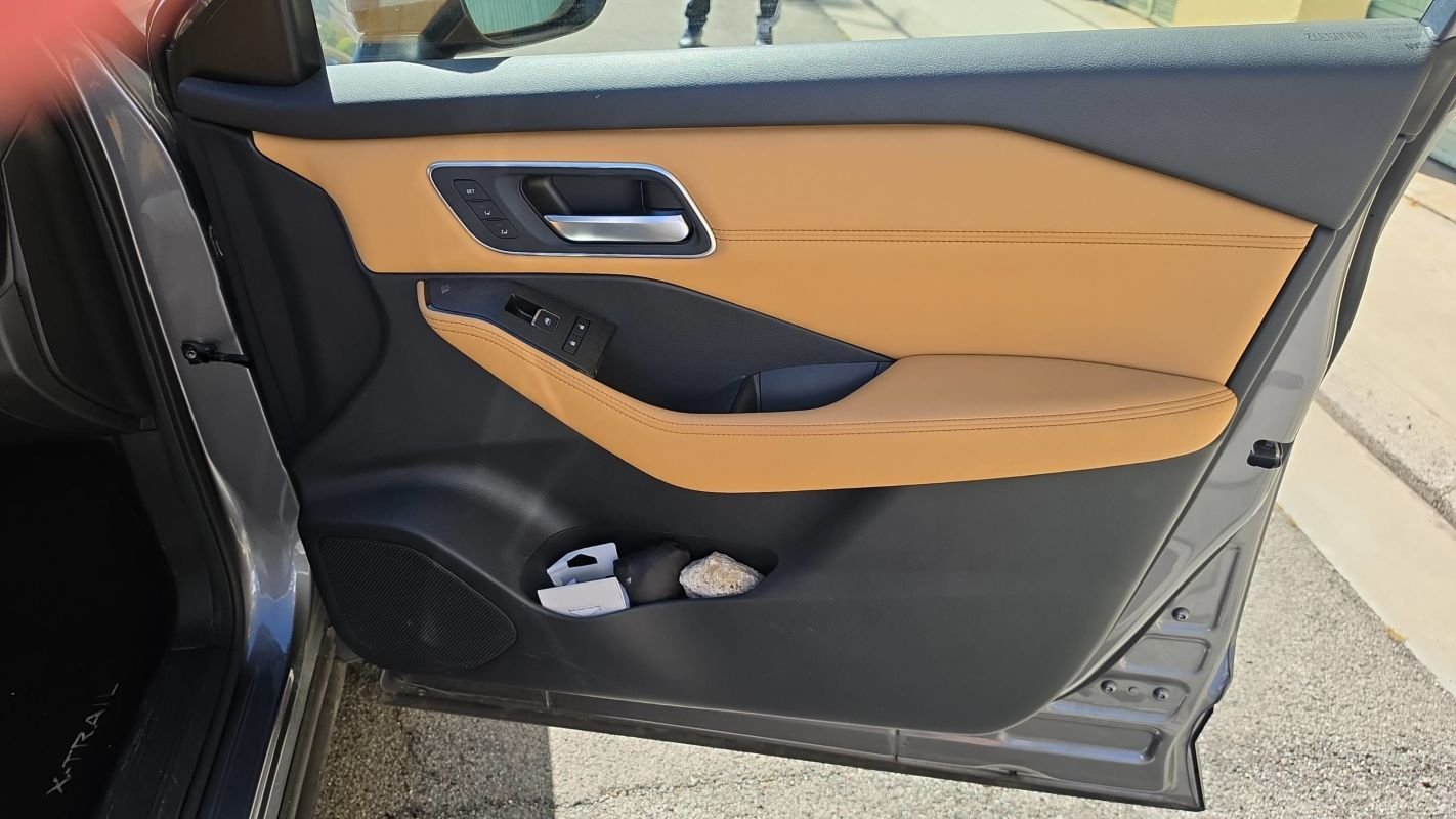Nissan X-Trail - Photo 24