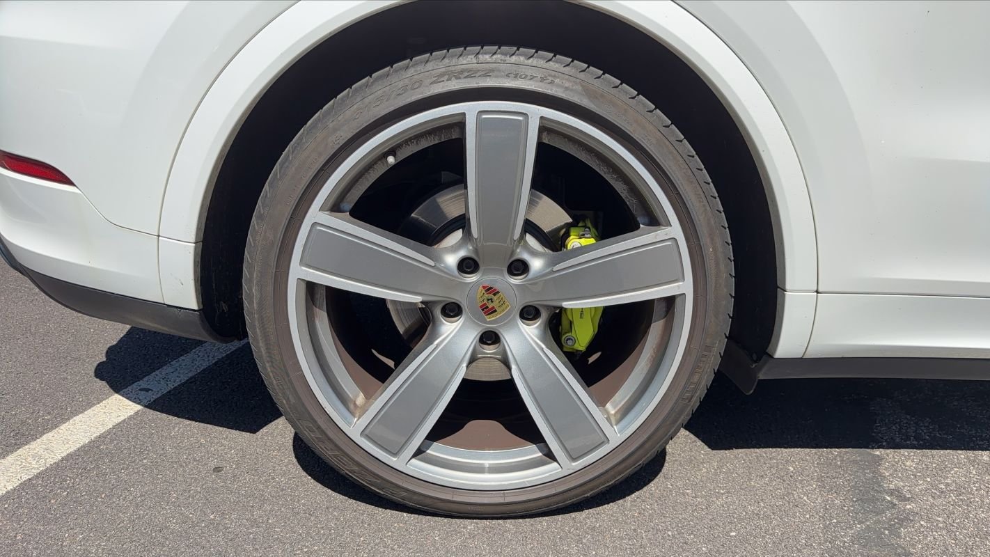 Porsche Cayenne - Photo 16