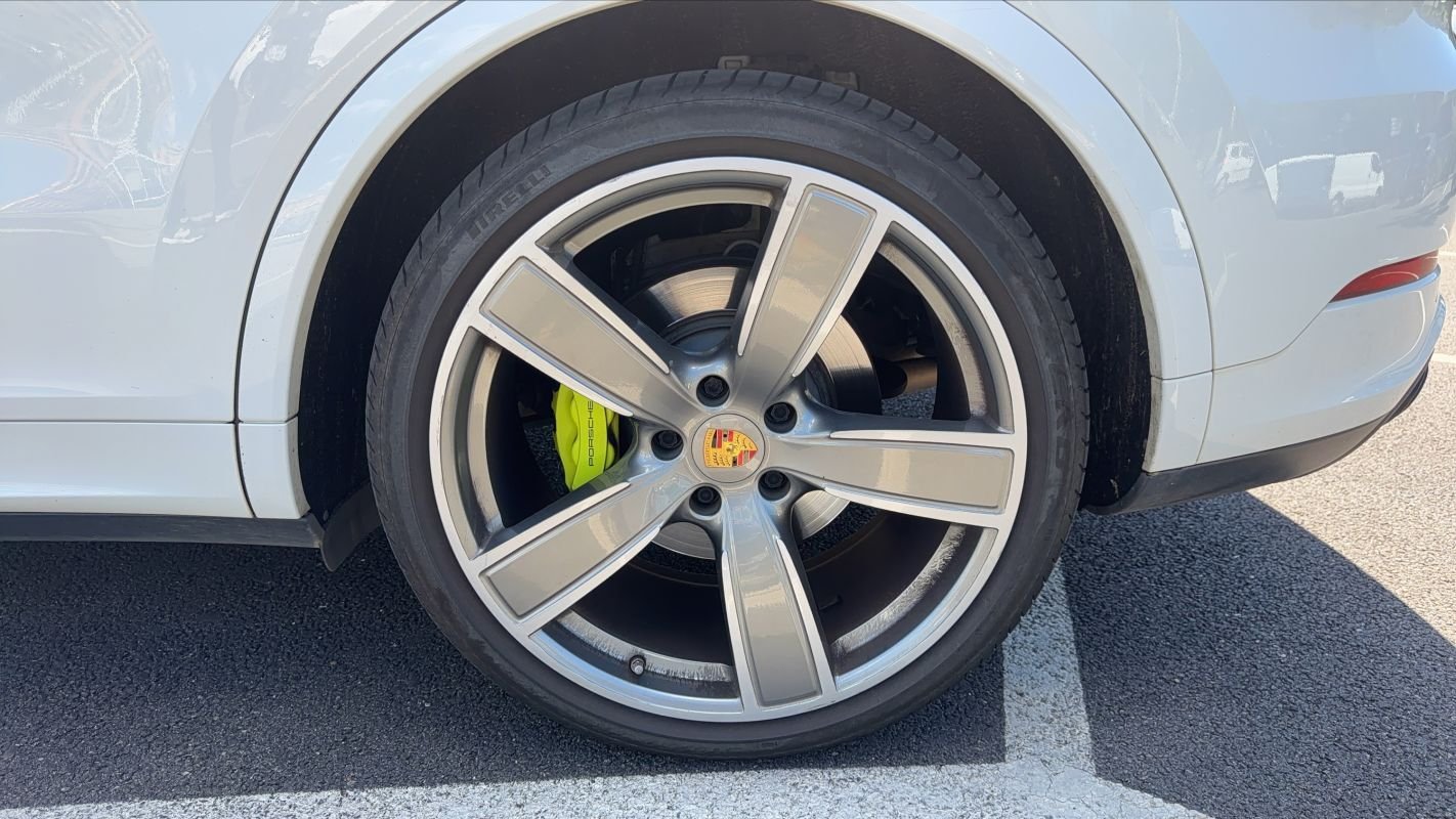 Porsche Cayenne - Photo 19