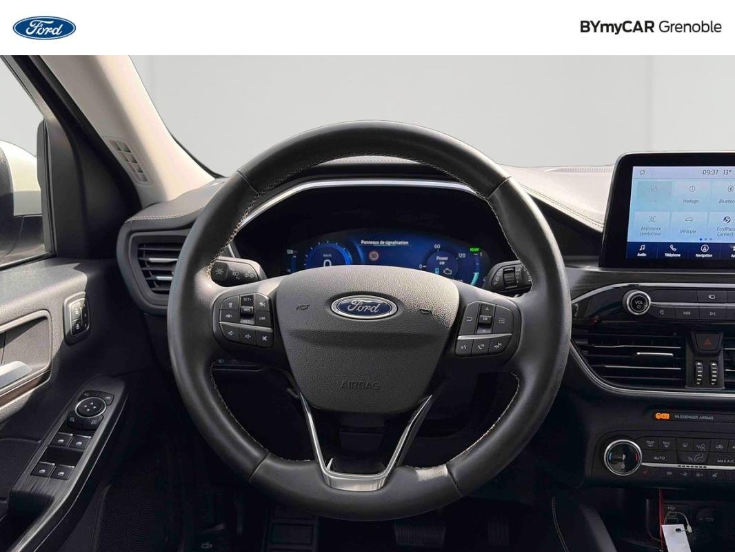 Ford Kuga - Photo 10