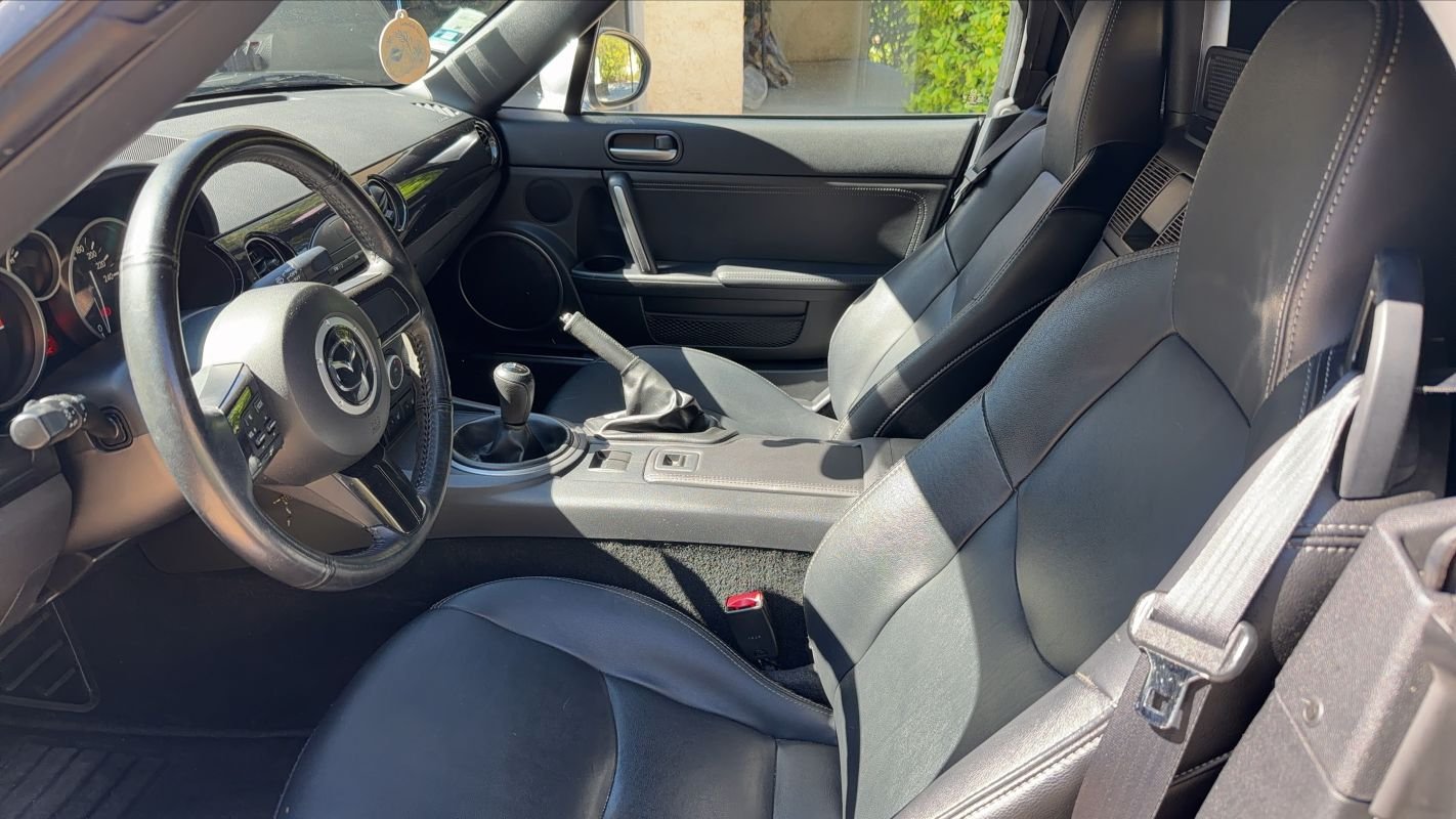 Mazda MX-5 - Photo 27