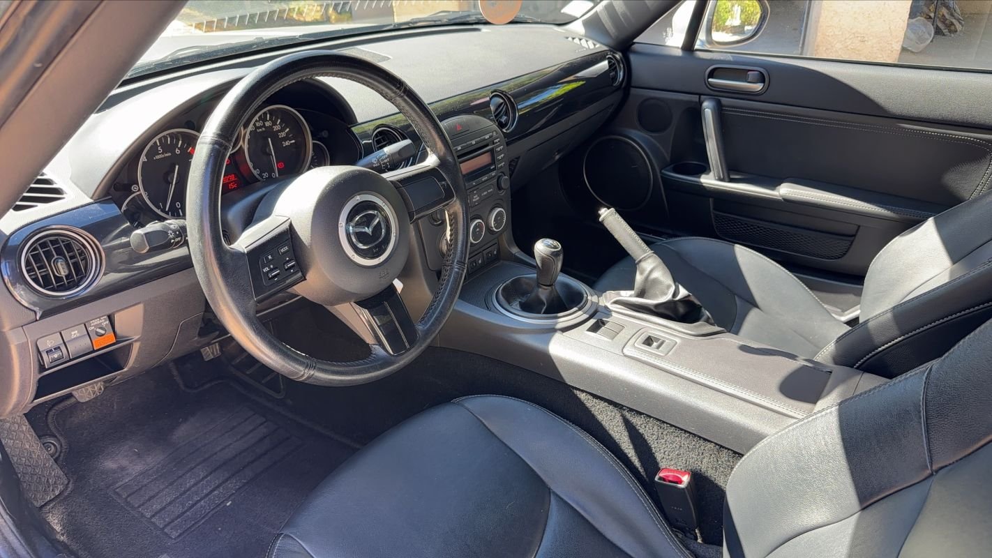 Mazda MX-5 - Photo 8