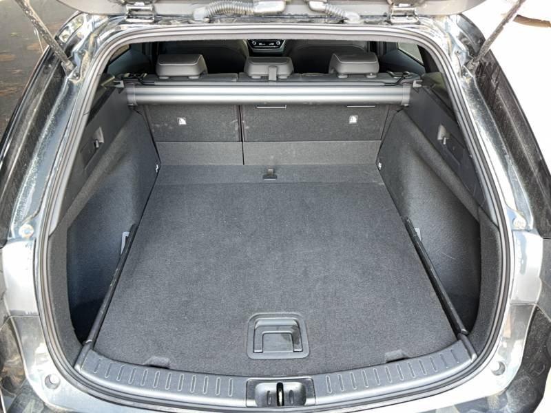 Toyota Corolla - Photo 29