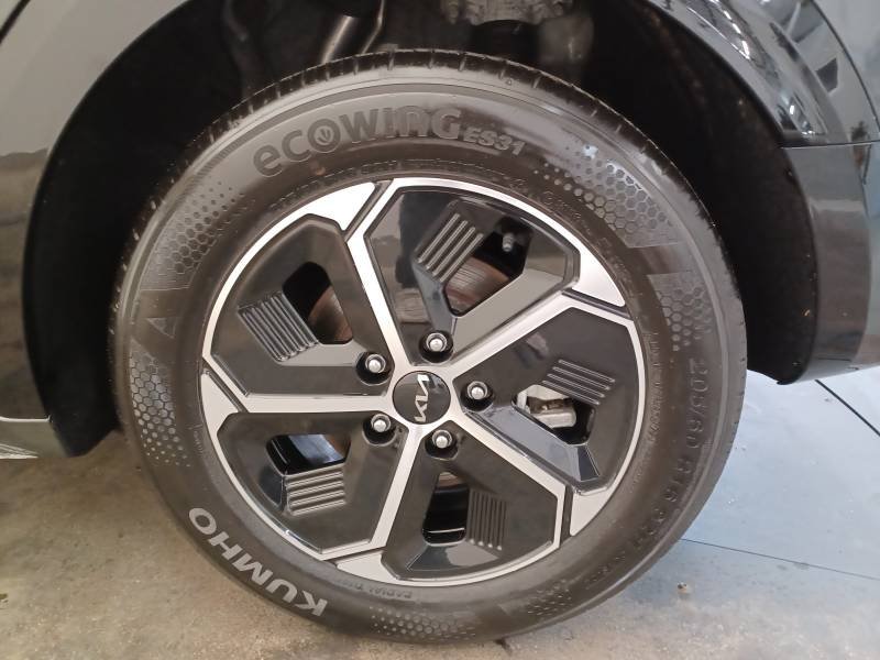Kia Niro - Photo 8