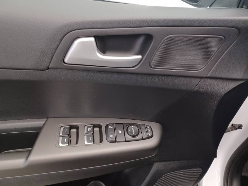 Kia Sportage - Photo 40