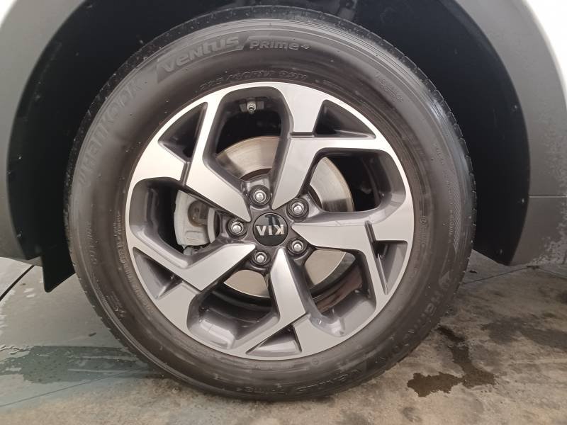 Kia Sportage - Photo 7