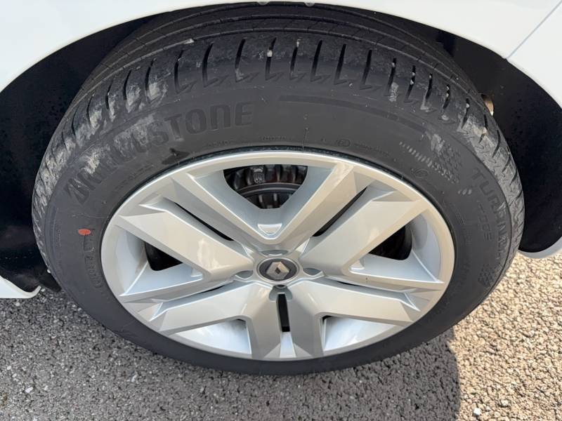 Renault Clio - Photo 8