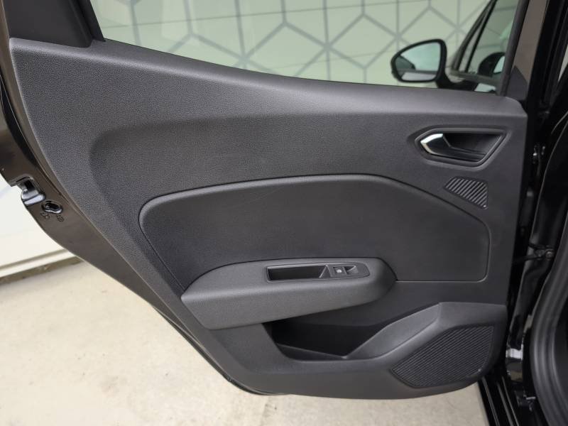 Renault Clio - Photo 16