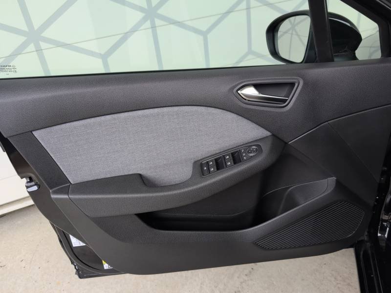 Renault Clio - Photo 19