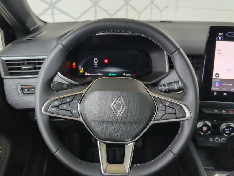 Renault Clio - Photo 22