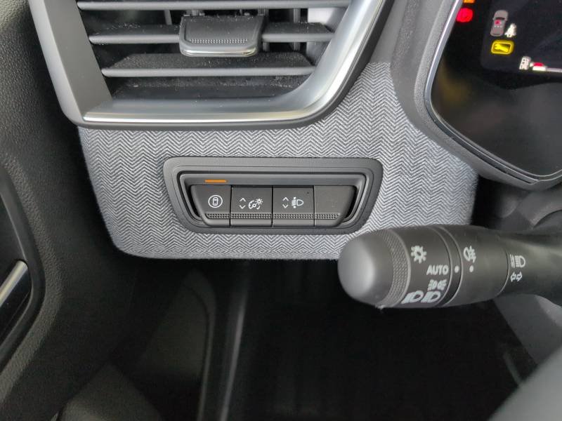 Renault Clio - Photo 24