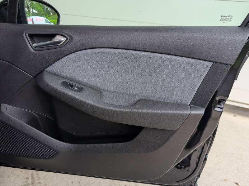 Renault Clio - Photo 8