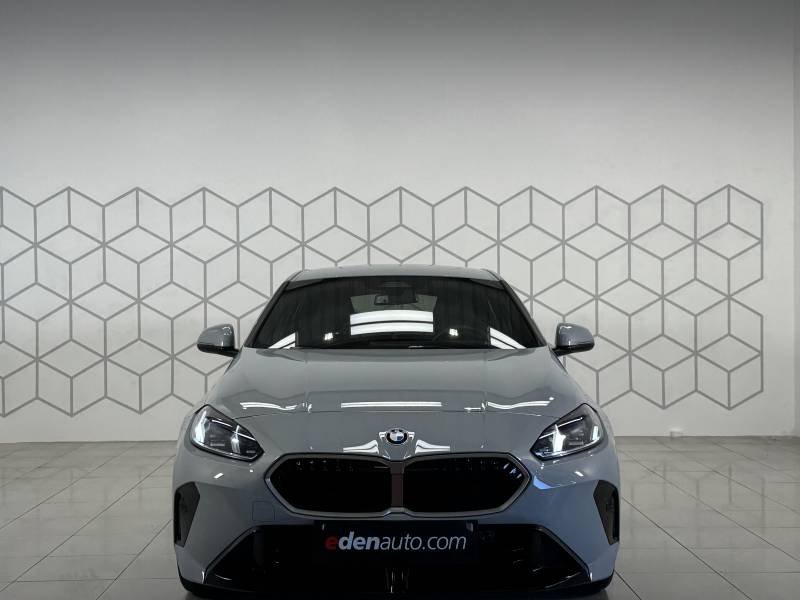 BMW Série 1 - Photo 9