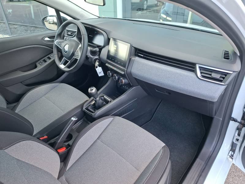 Renault Clio - Photo 16