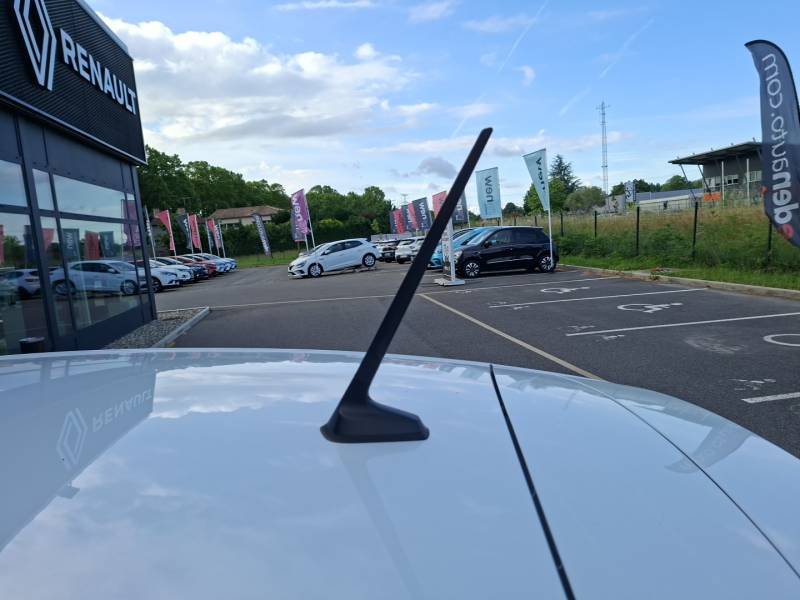 Renault Clio - Photo 25