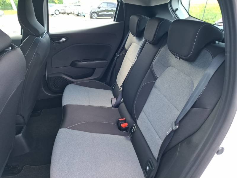 Renault Clio - Photo 27