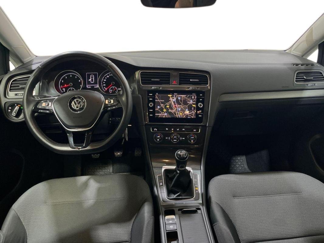 Volkswagen Golf - Photo 8