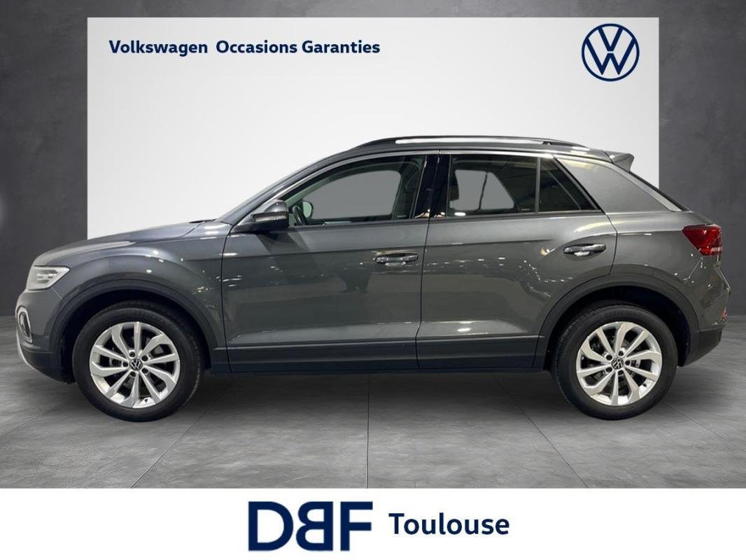 Volkswagen T-Roc - Photo 2