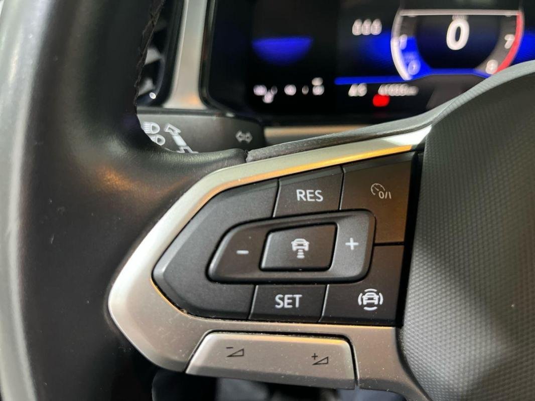 Volkswagen T-Roc - Photo 21
