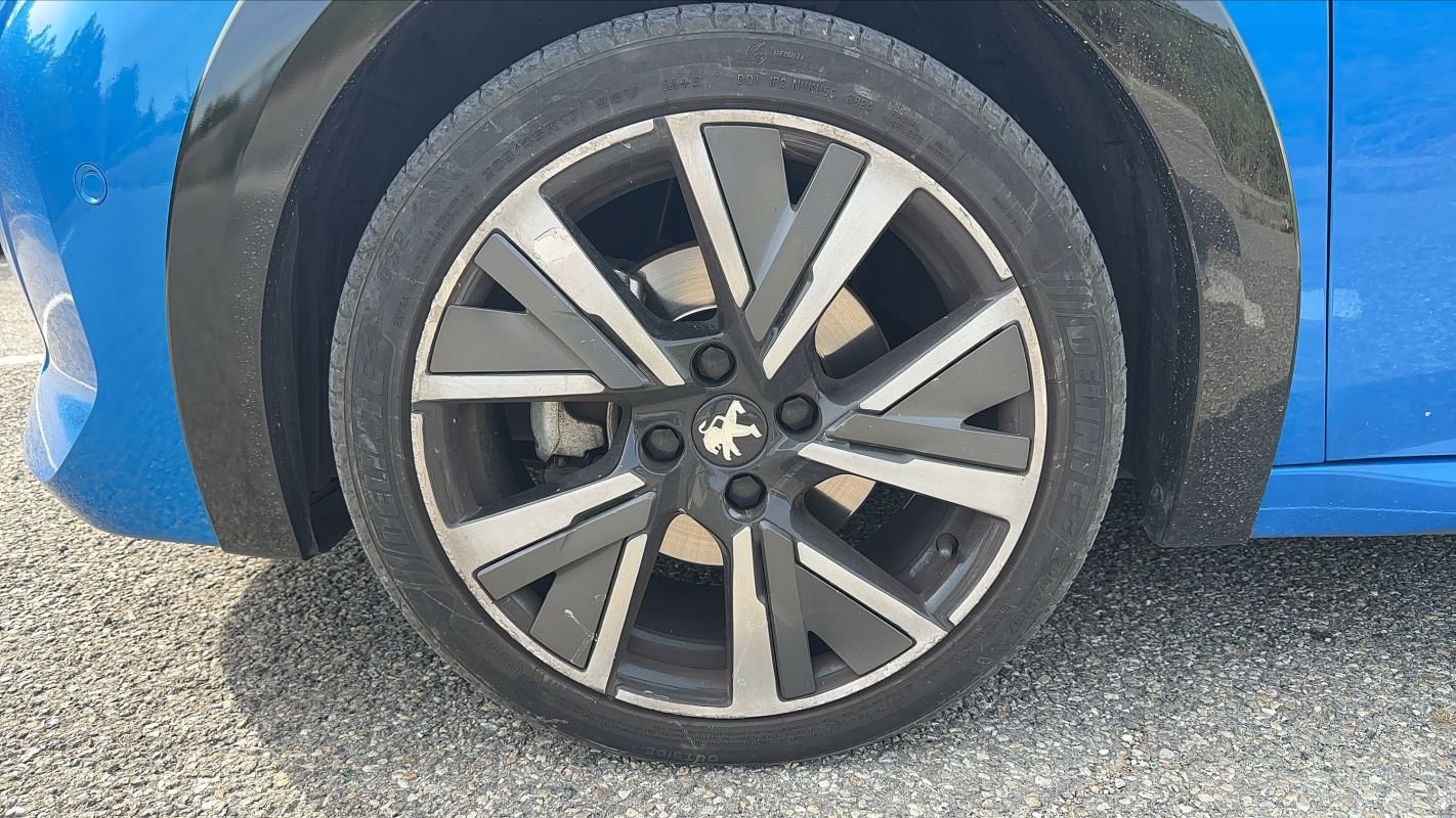 Peugeot 208 - Photo 18