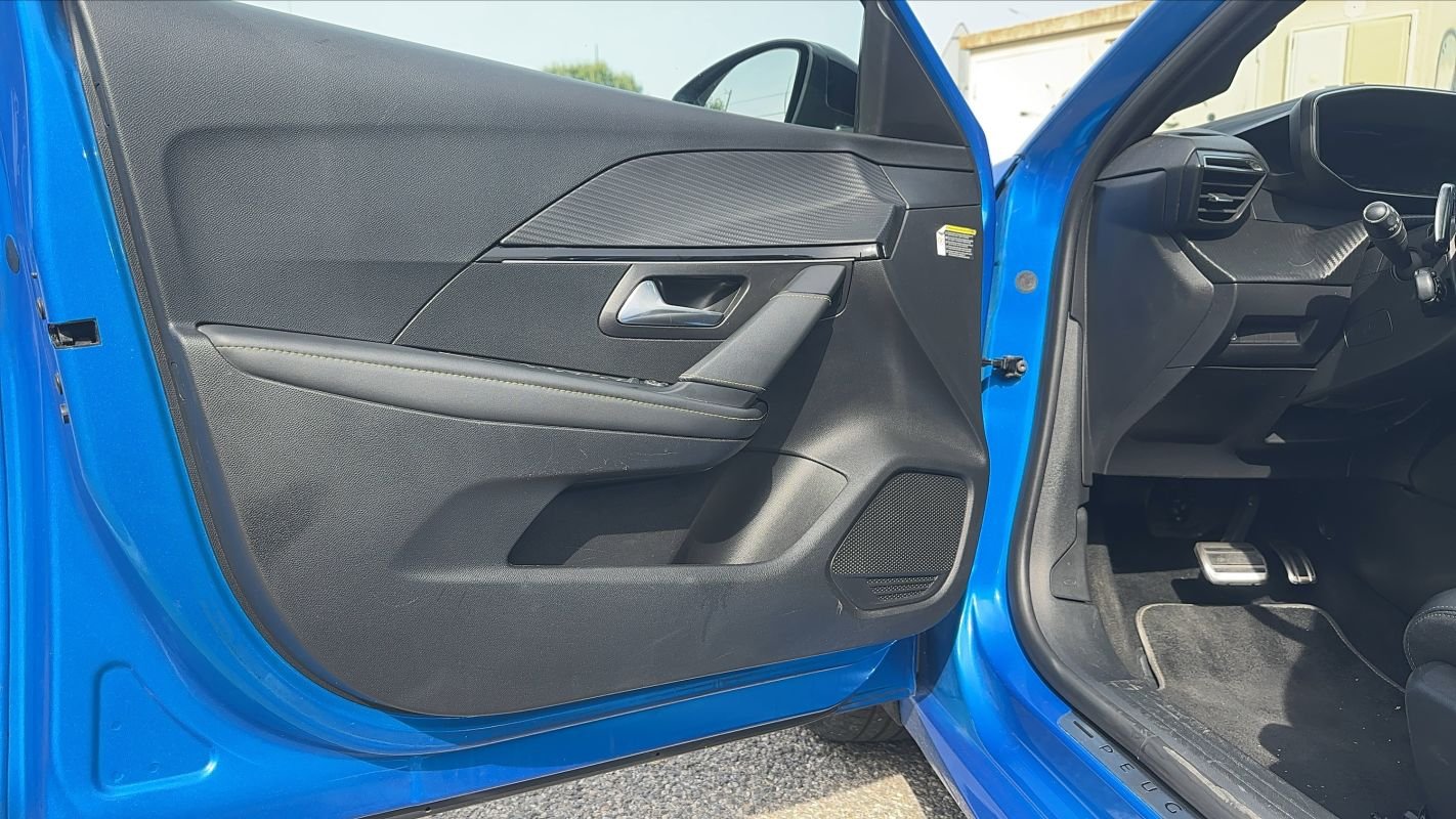 Peugeot 208 - Photo 7