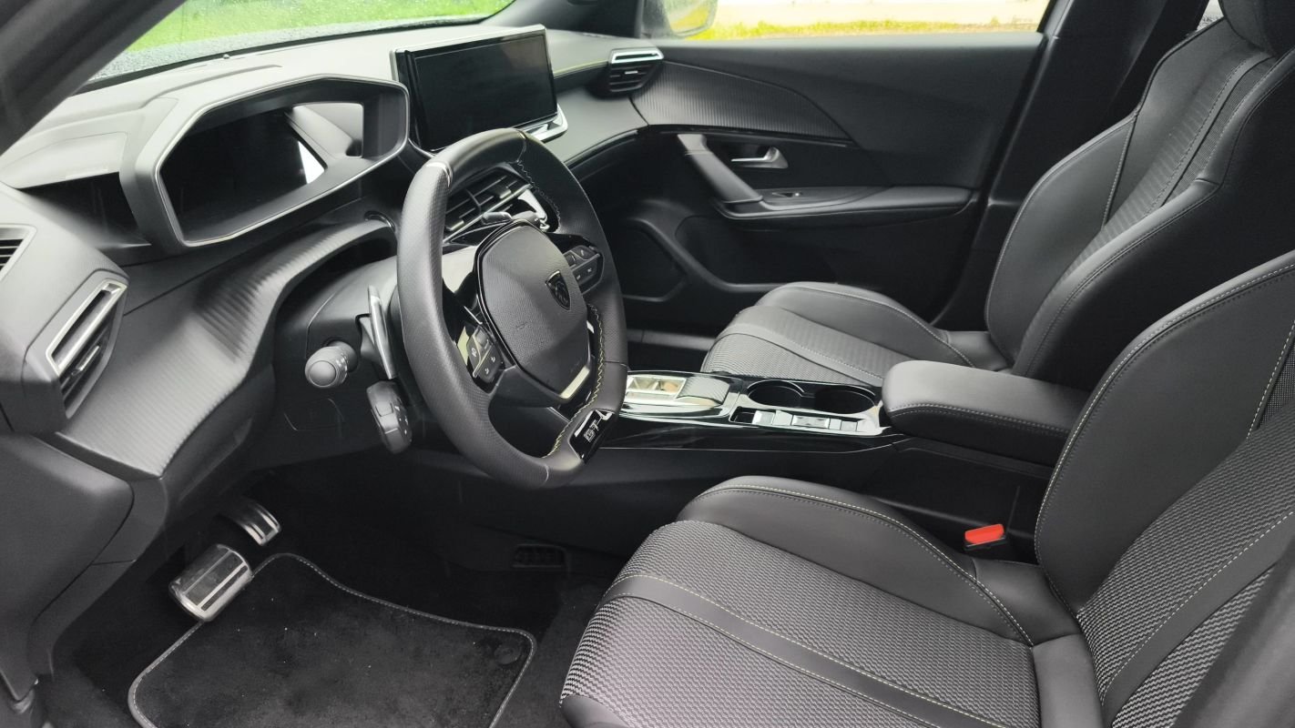 Peugeot 2008 - Photo 8
